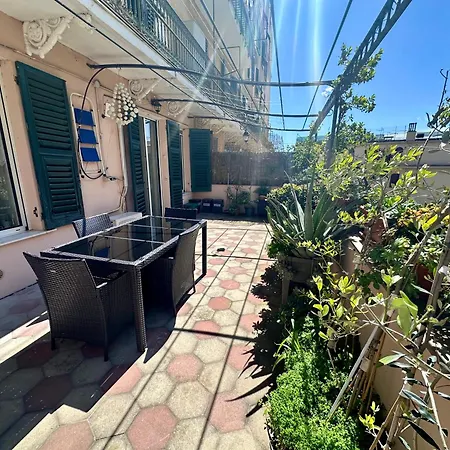 Sole, Terrazza, Centro Citta E Wi-fi Veloce! Apartment